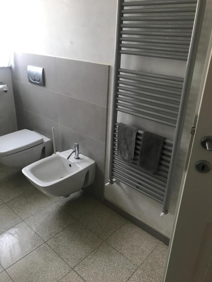 Camera Con Bagno Privato E Parcheggio Лукка Екстер'єр фото